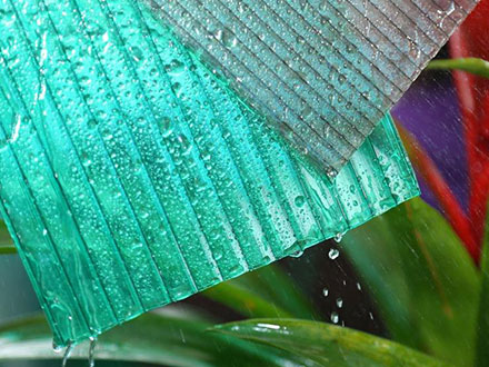 上海捷耐PC陽光板作為雨棚材料有哪些優勢？